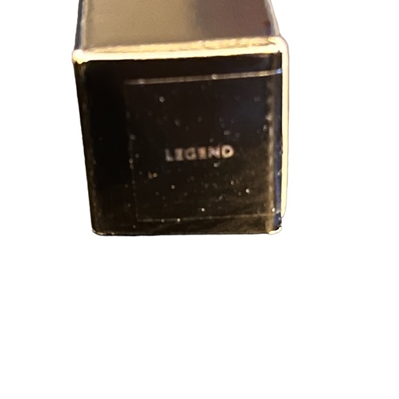 Haus Laboratories glam attack liquid eyeshadow Legend - Picture 5 of 5